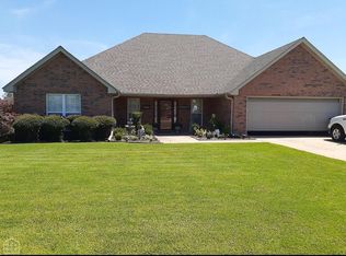 608 Blossom Ln, Trumann, AR 72472