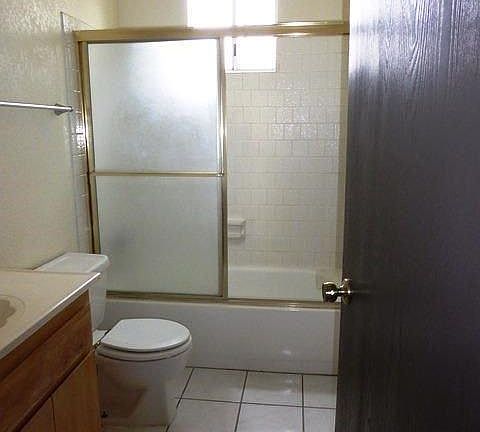 5th image of 8966 Laguna Vista Ct