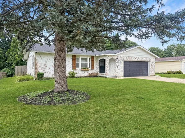 207 Maple Dr, Saint Paris, OH 43072