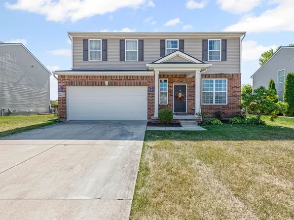 22210 Shane Dr, Macomb, MI 48042