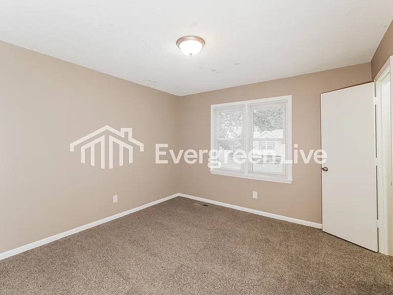6817 E 144th Pl — Photo 12