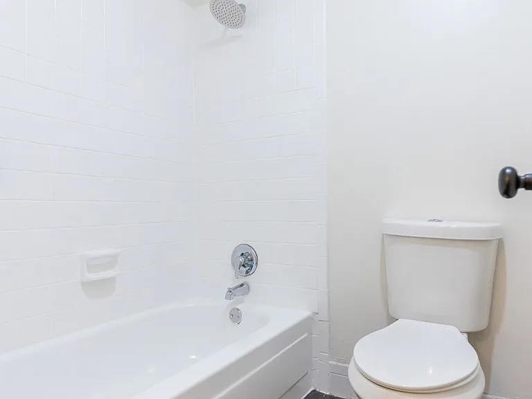 14600 Fonmeadow Dr #11 — Photo 10