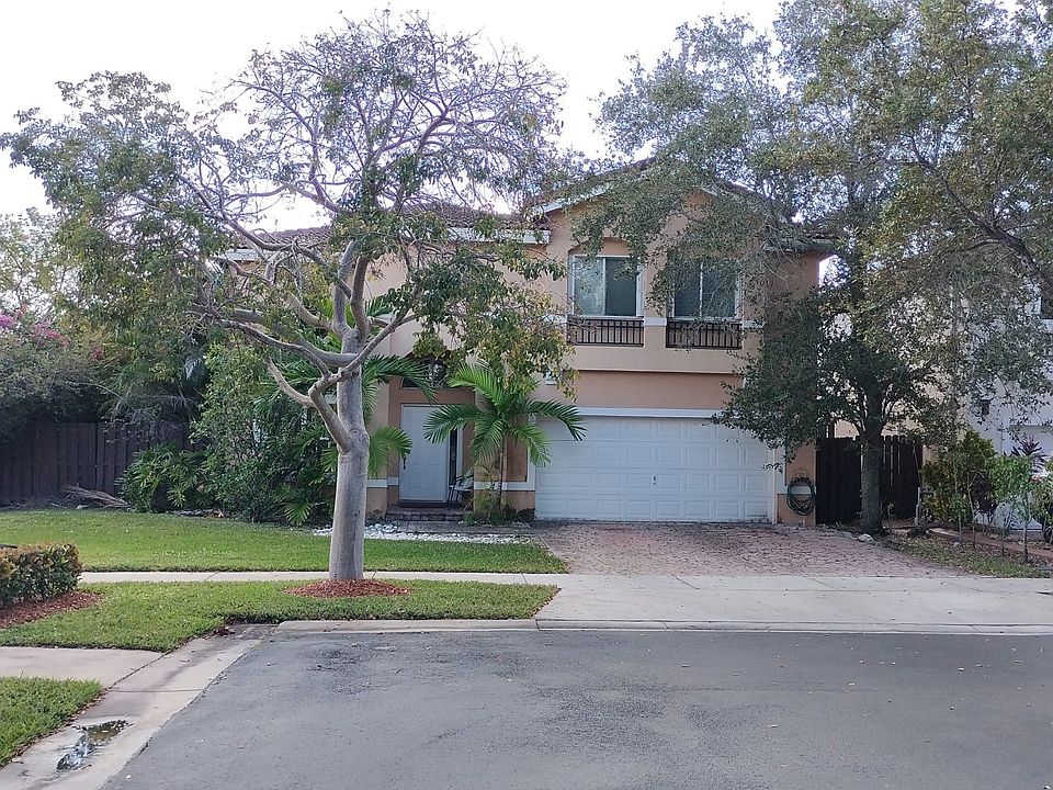 1st image of 10996 NW 47th Ter