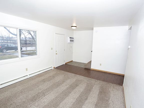 5th image of 615 1st Ave S #655-C