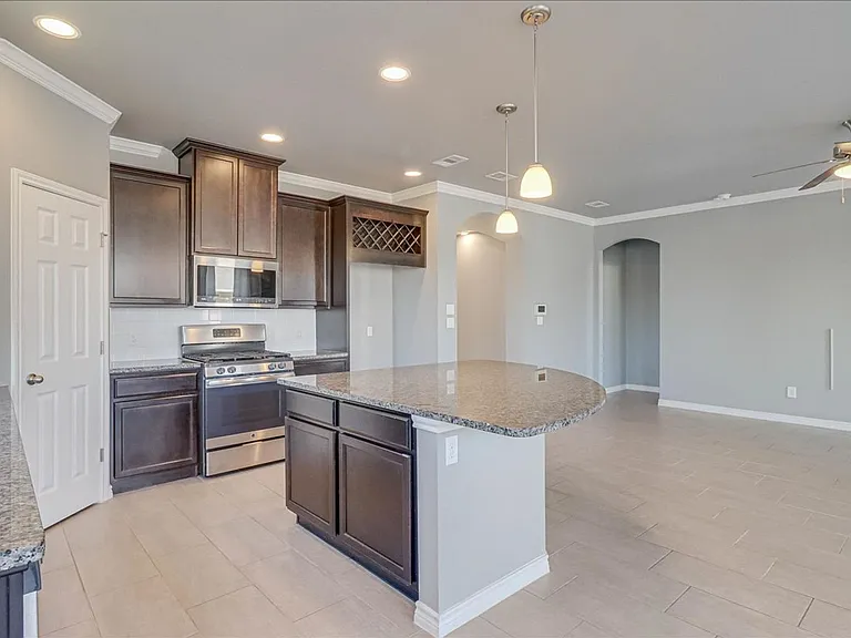 2217 Ibis — Photo 15