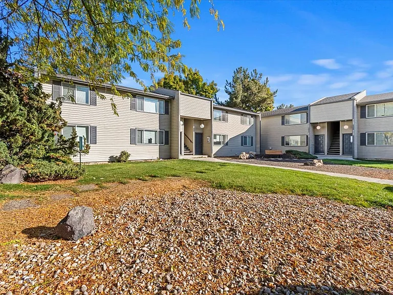 Juniper West — Photo 12