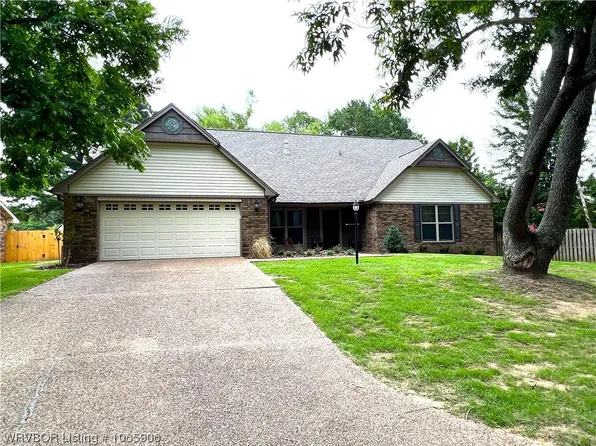 10509 Bardene St, Fort Smith, AR 72908