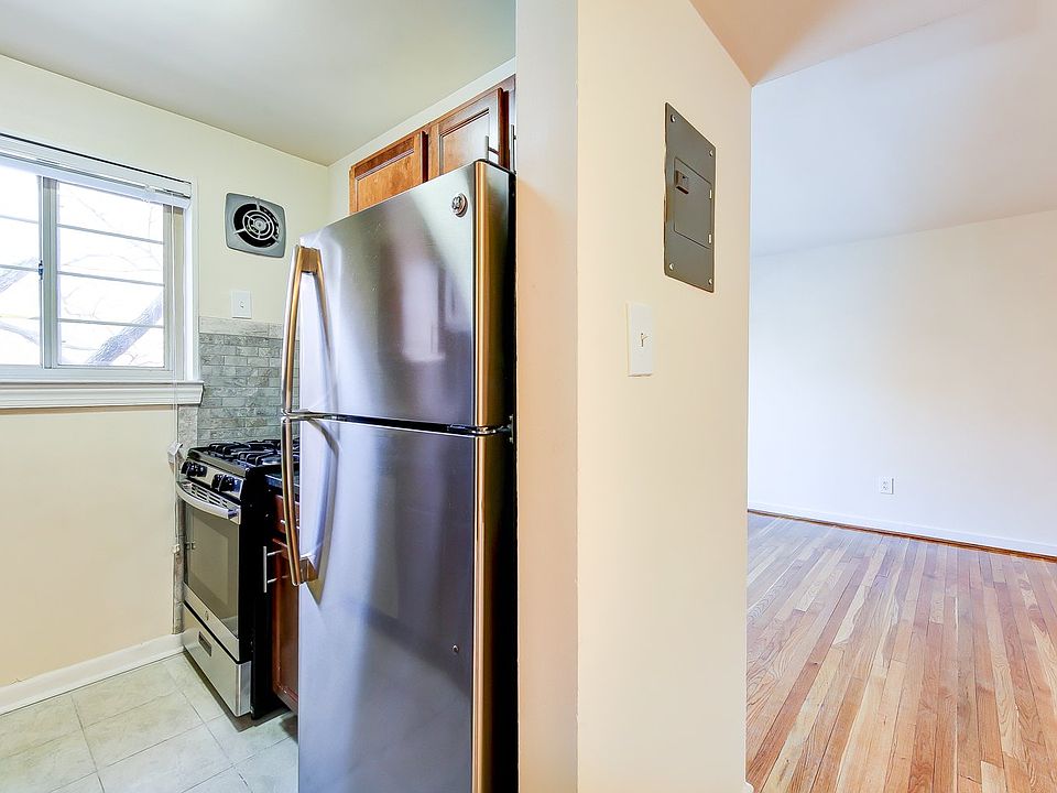 Cambridge Square Apartment Rentals Bethesda, MD Zillow