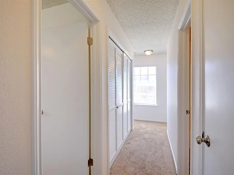 8800 Peppergrass Cv — Photo 23