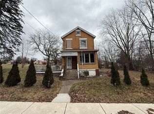 1033 Emerson Ave, Farrell, PA