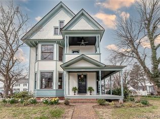 1003 10th St, West Pt, VA 23181