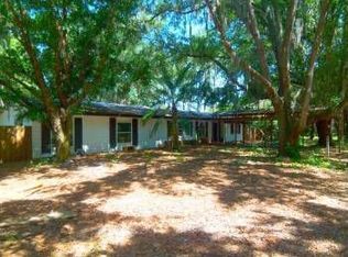 707 Upper Manatee River Rd NE, Bradenton, FL 34212