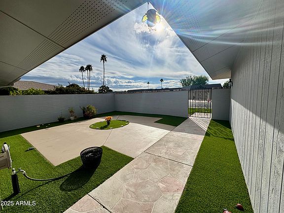 5th image of 10520 W CAMPANA Drive