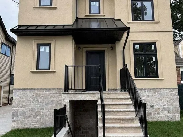 230 Rathbun Ave, Staten Island, NY 10312