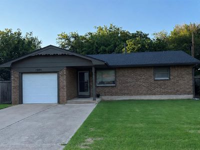 1301 E Brooks St, Norman, OK, 73071