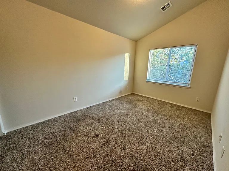 3162 NW Shooting Star Dr — Photo 15