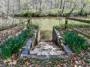 7809 Lake Dr, Manassas, VA
