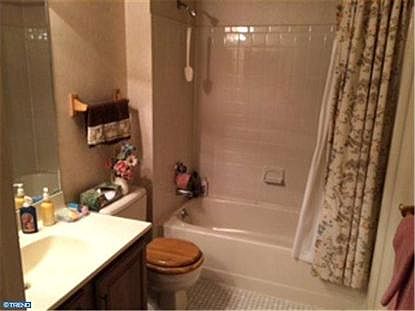 5th image of 107 Aspen Dr