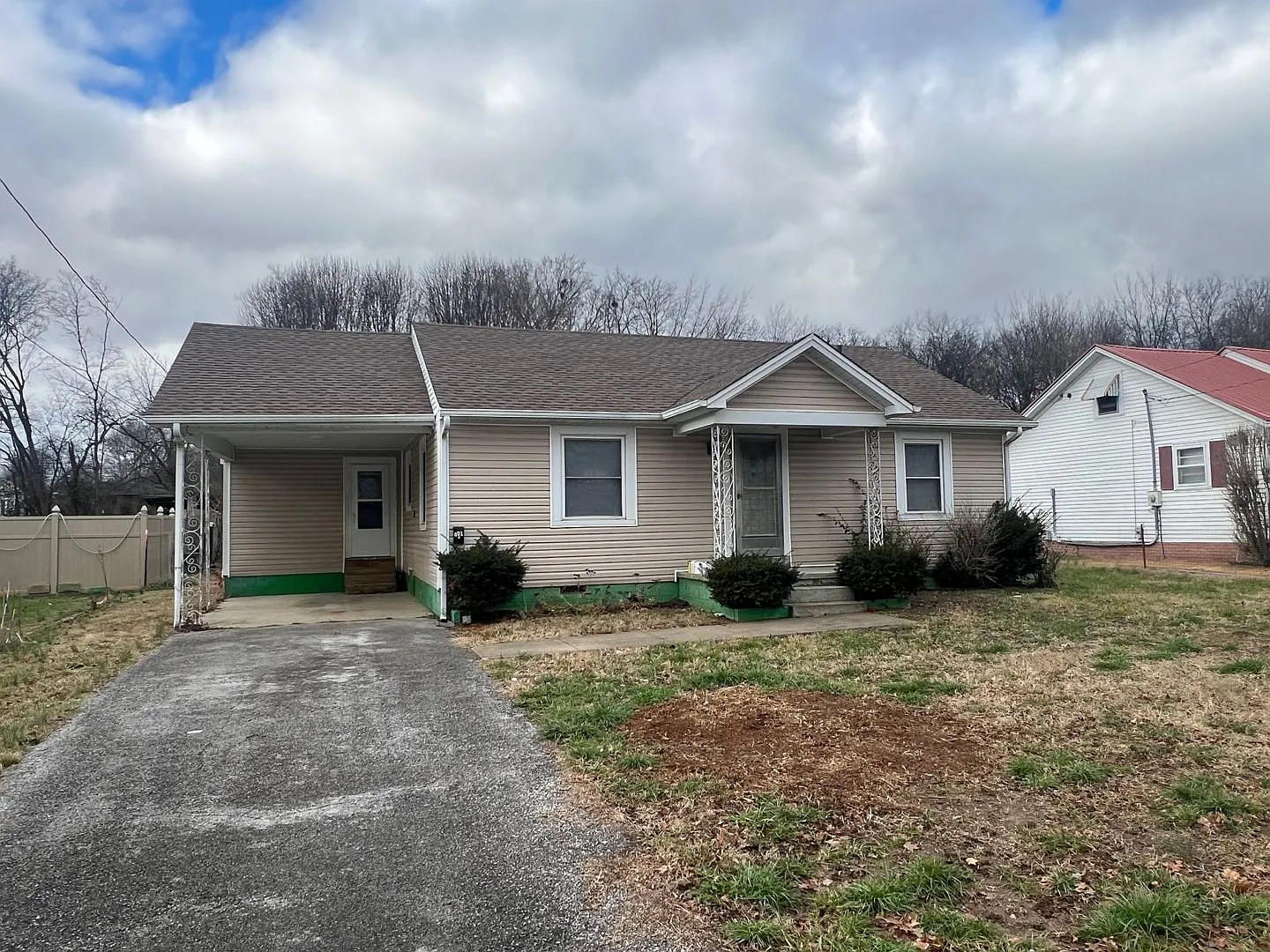 Cozy 2 Bedroom and 1 Bath Home — Photo 1