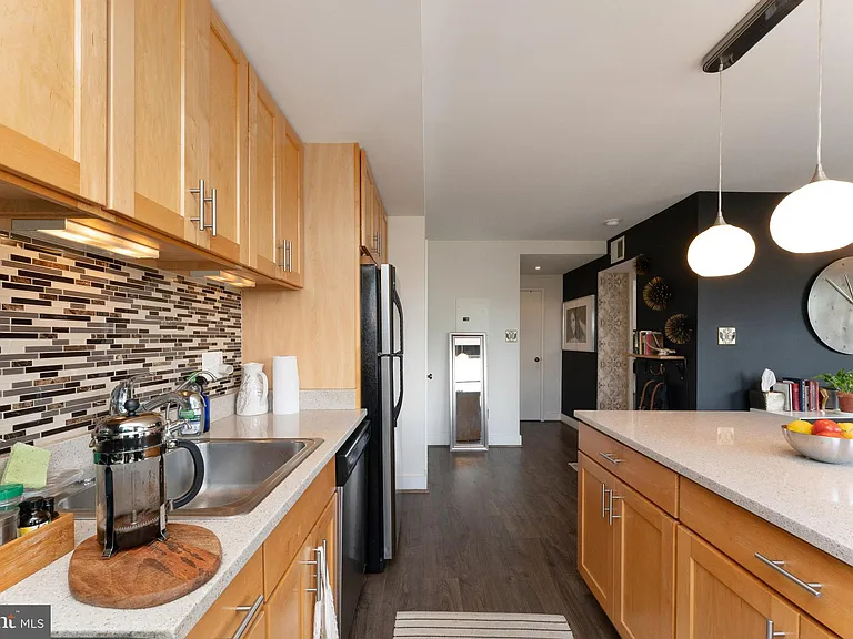 212 Oakwood St SE #322 — Photo 25
