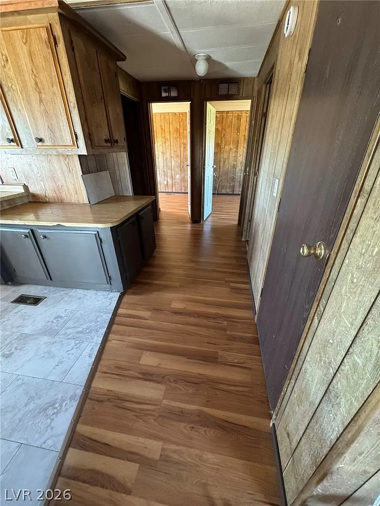 3 bed, 2.0 bath, 1152 sqft, $1,300 — Photo 4