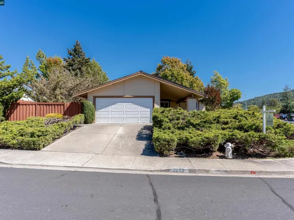 3299 Hermosa St, Pinole, CA 94564