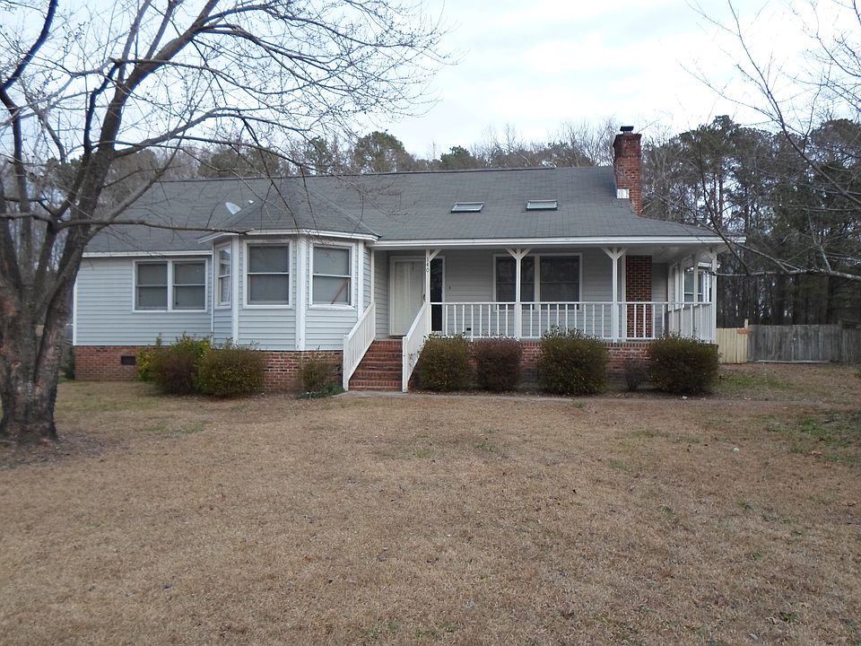 3 BR, 2BA