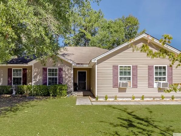 109 Knotty Pine Cir