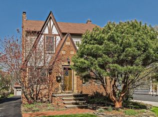 1236 Plainfield Rd, South Euclid, OH 44121