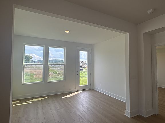 5th image of 507 Scarlet Oak Rd Lot 24