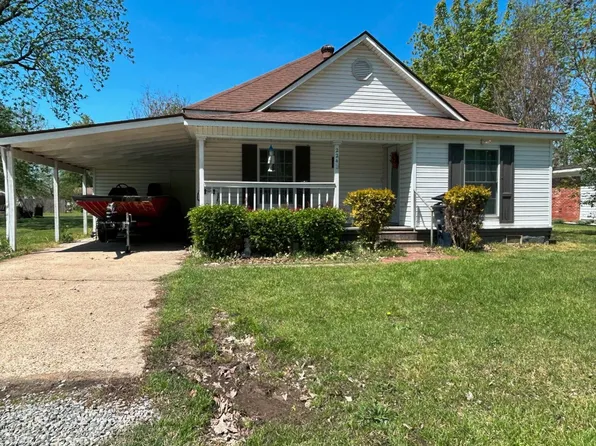 224 N Monroe Ave, Piggott, AR 72454