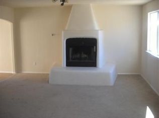 415 El Shaddai St NW, Albuquerque, NM 87121