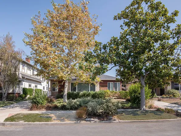 7610 Dunfield Ave, Los Angeles, CA 90045