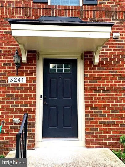 3241 Vogel Rd