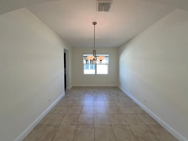 11948 SW Crestwood Cir — Photo 13