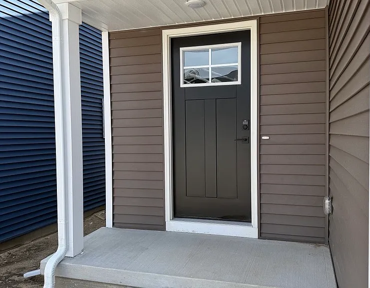 2320 Anchor Ave. — Photo 2