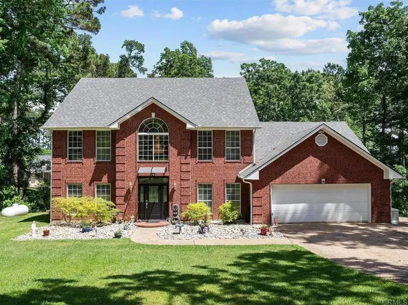 590 Shoreline Dr, Nacogdoches, TX 75964