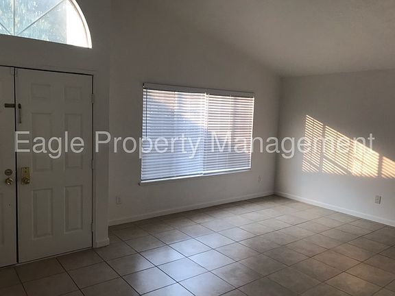2nd image of 8501 Ivy Creek Dr