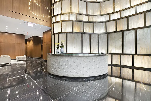 Rented by R New York | media 22