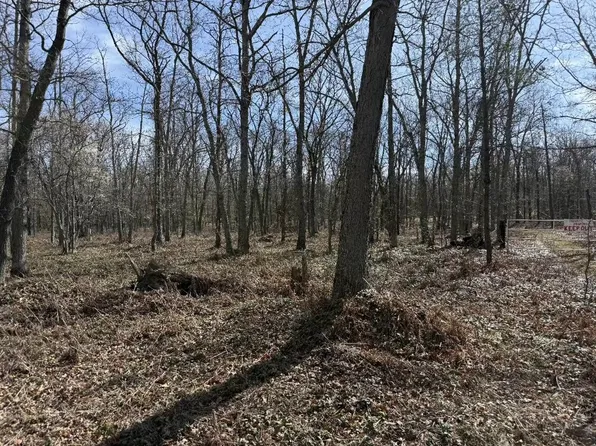 Simonelli Rd, Muskegon, MI 49445