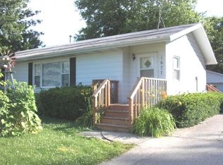 1677 Hilda Dr, Sandwich, IL 60548