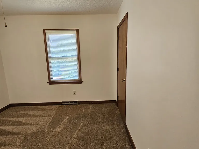 7090 Bruce Academy Ct — Photo 15