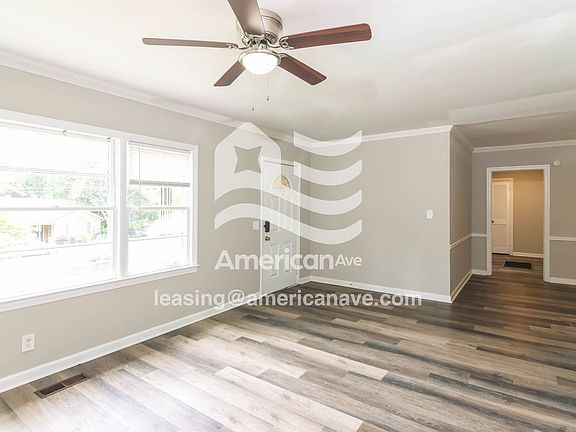 207158_004_living_room_4.jpg