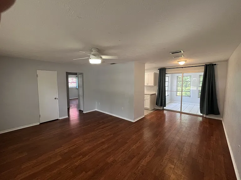 305 Trudgeon Dr — Photo 23