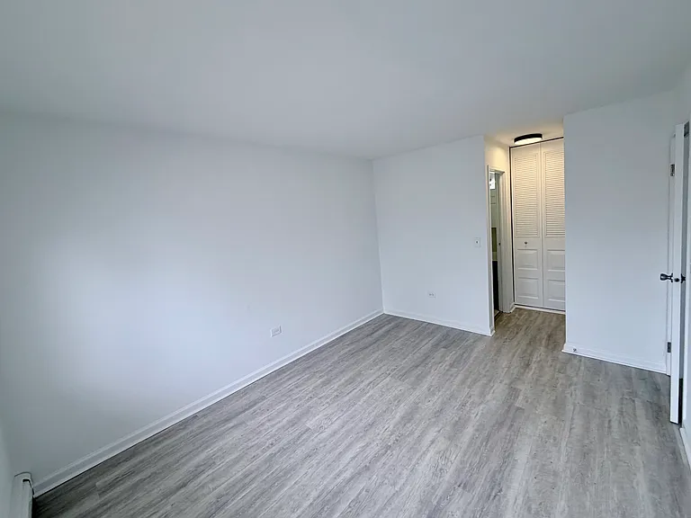 8649 W Foster Ave #2A — Photo 10
