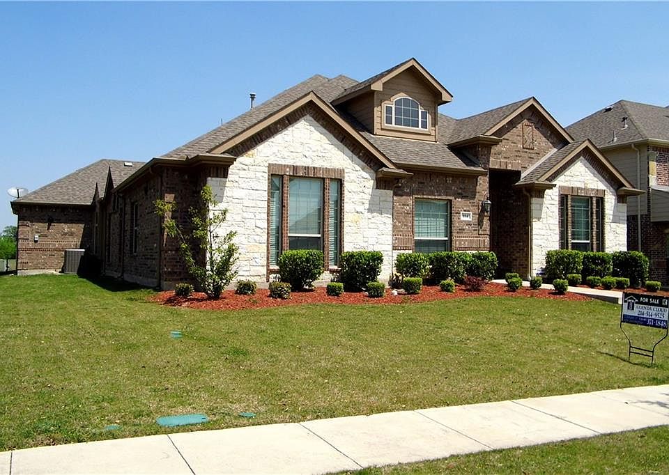1st image of 104 Gatehouse Dr