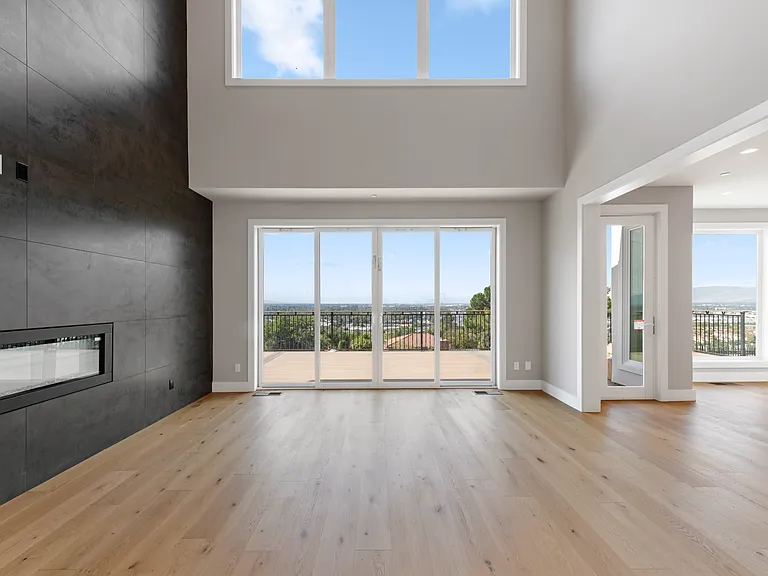 2661 Carol Dr — Photo 19