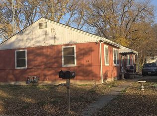 514/516 SE Locust St, Topeka, KS 66607