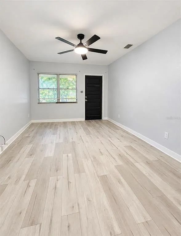 2 bed, 1.0 bath, 730 sqft, $1,650 — Photo 4