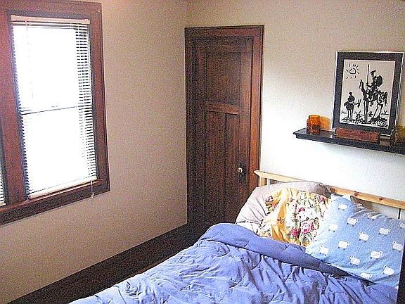 Bedroom (1 of 3)
